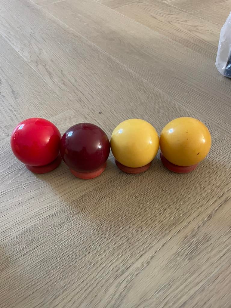 Biljartballen, Ophalen of Verzenden, Zo goed als nieuw, Keu of Ballen