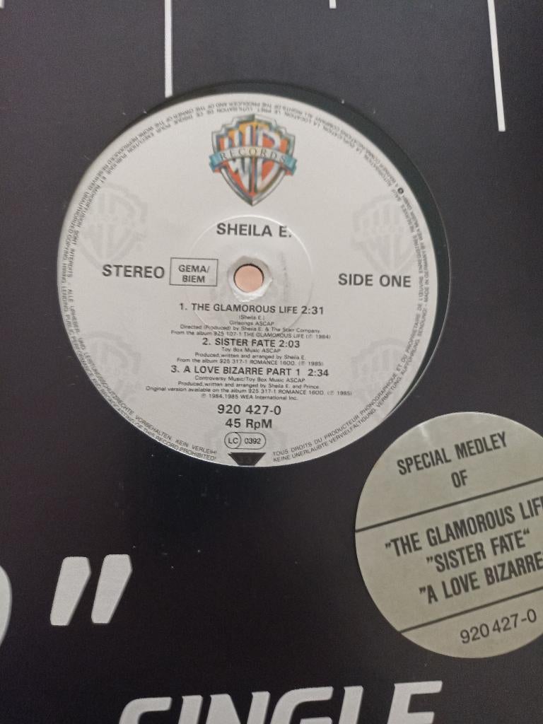 12'' Sheila E -The glamorous life/Sister fate/A love bizarre, Gebruikt, Overige genres, Maxi-single, Ophalen of Verzenden
