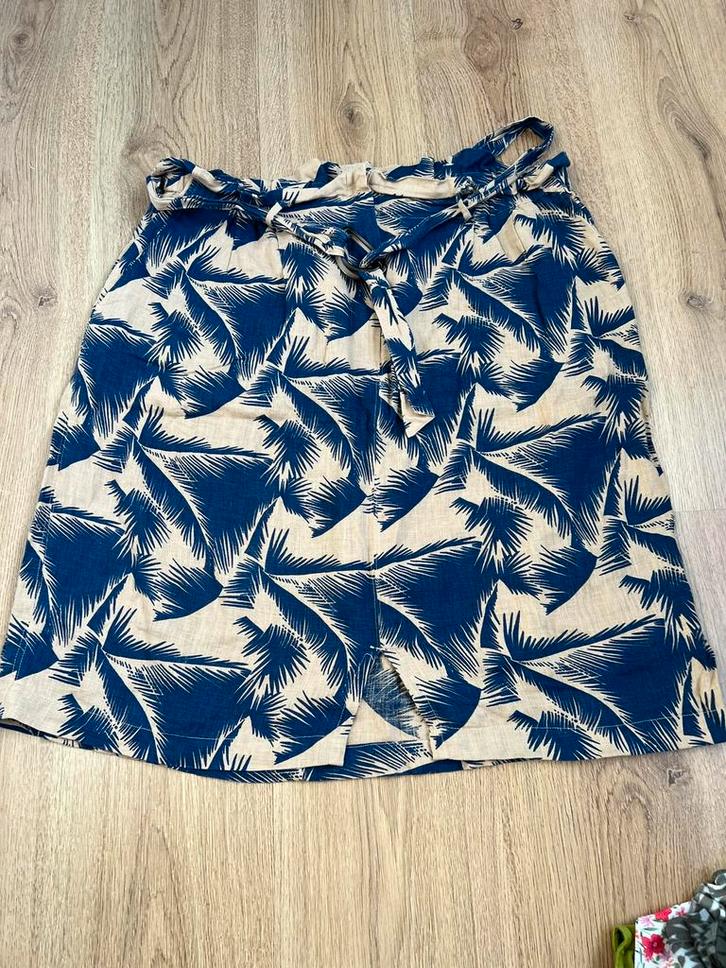 Expresso lichtbruin ecru blauw linnen rok 44, Kleding | Dames, Rokken, Zo goed als nieuw, Maat 42/44 (L), Overige kleuren, Knielengte