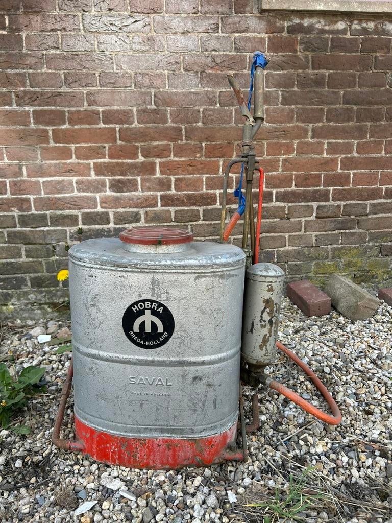 Vintage Saval Rugspuit, Ophalen