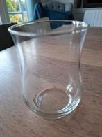 Klein kelk vaasje ca 13 cm hoog, Huis en Inrichting, Woonaccessoires | Vazen, Overige kleuren, Ophalen of Verzenden, Minder dan 50 cm