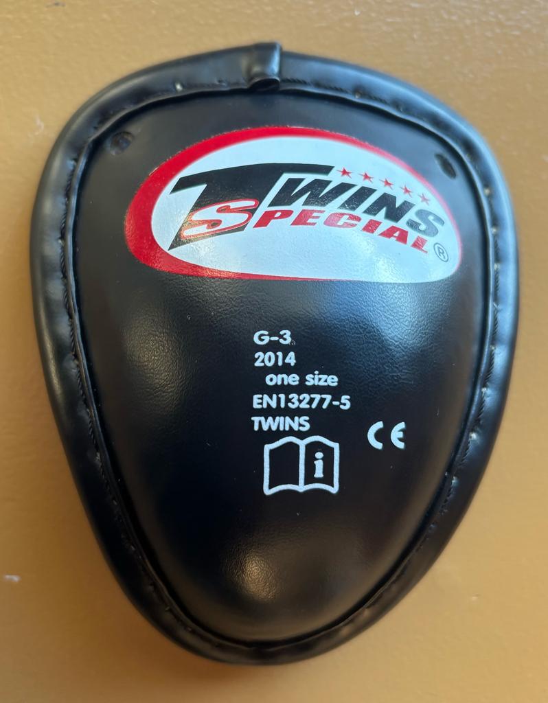 Metalen kruisbescherming - Twins Steel G3, Sport en Fitness, Vechtsporten en Zelfverdediging, Maat XL, Ophalen of Verzenden, Zo goed als nieuw