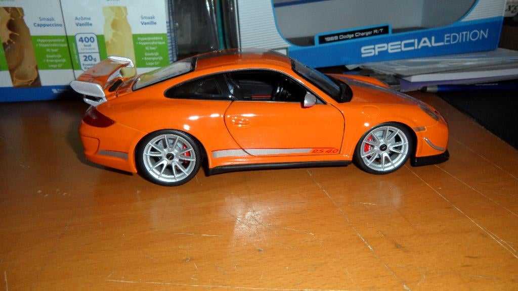 Te koop div 1:18 autos nieuw in doos, Ophalen of Verzenden, Nieuw, Auto, Maisto