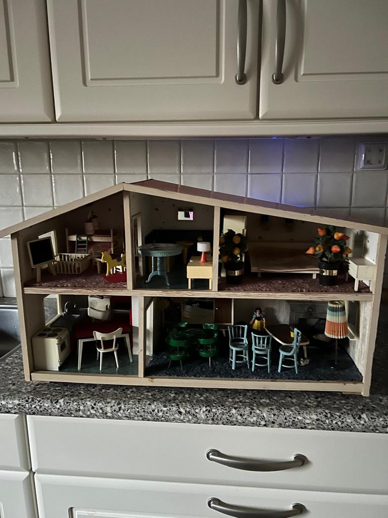 Vintage poppenhuis, jaren ‘60, Ophalen, Gebruikt, Poppenhuis