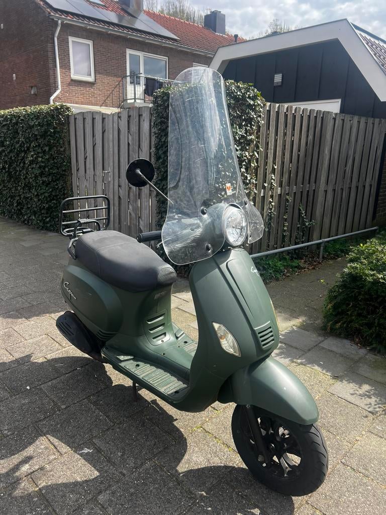 Capri Scooter geel kenteken, Ophalen, Gebruikt, Maximaal 45 km/u, 49 cc
