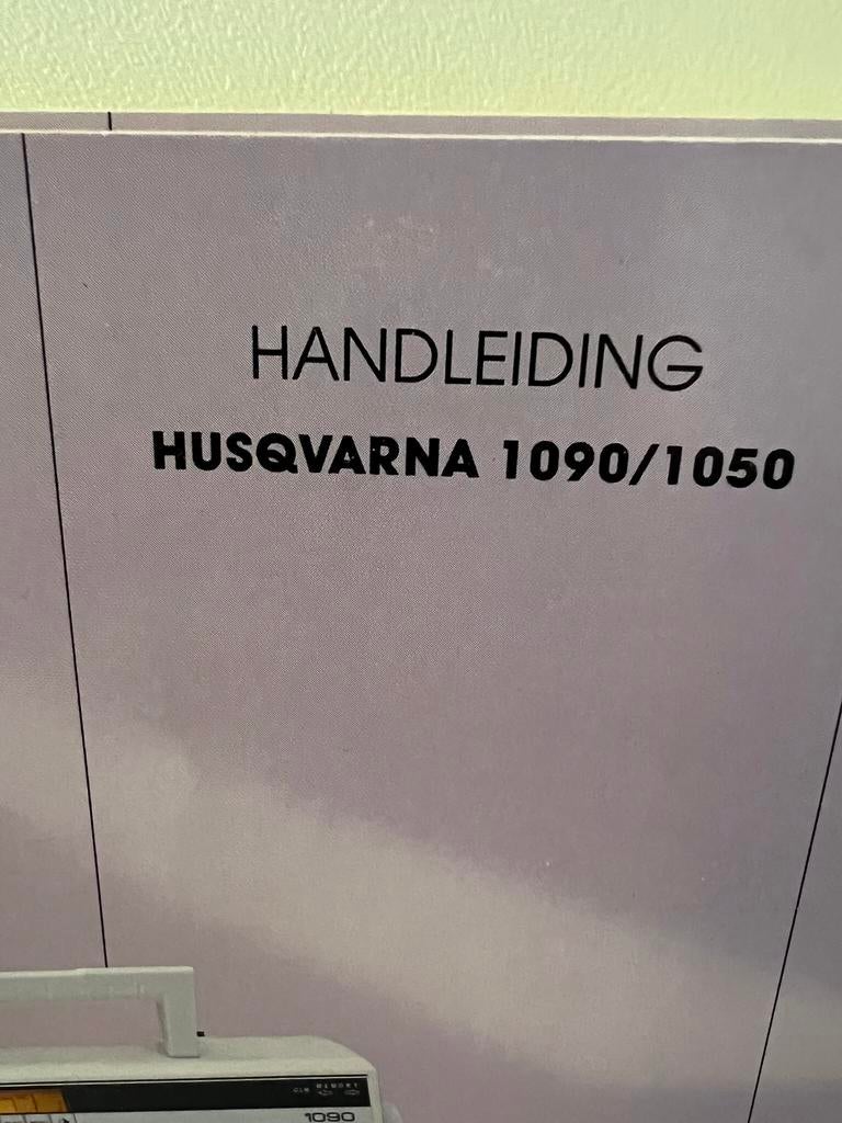 Husquarna naaimachine, Ophalen of Verzenden, Zo goed als nieuw, Naaimachine, Husqvarna