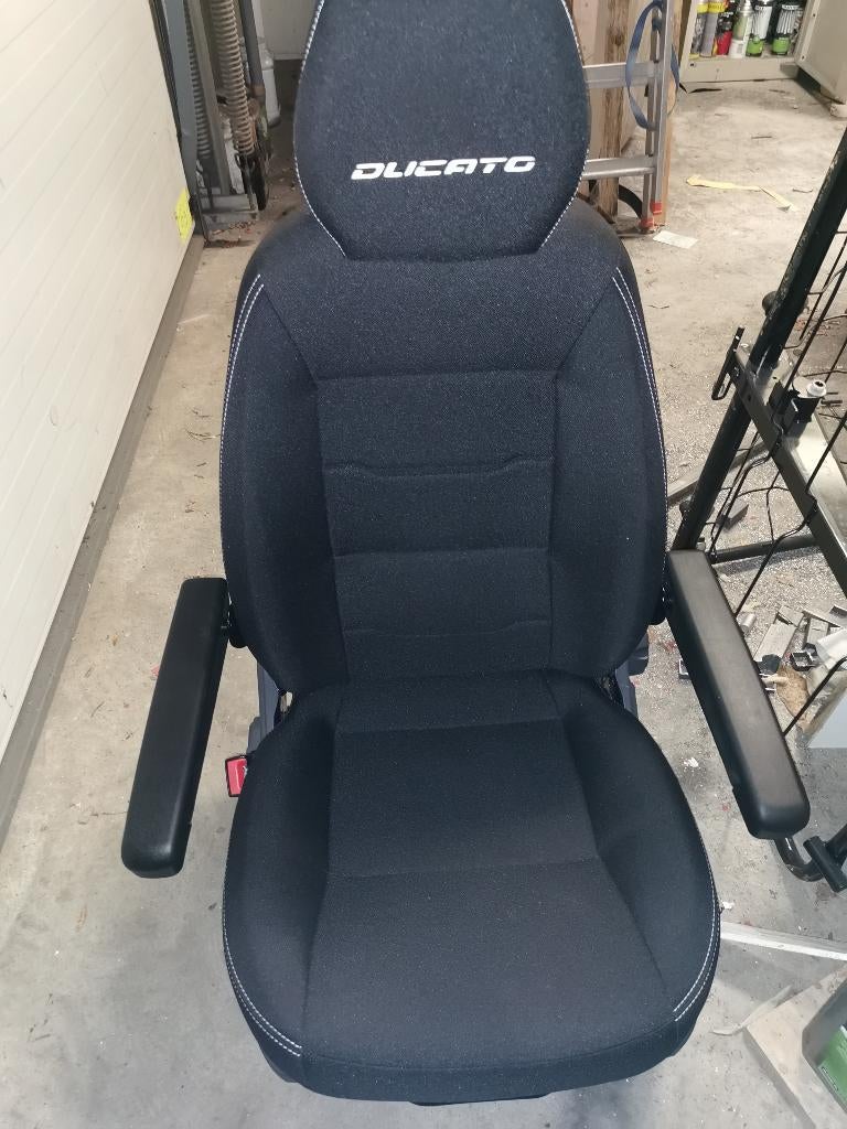 Bankjes en stoelen voor Ducato/Master/Sprinter, Ophalen, Zo goed als nieuw