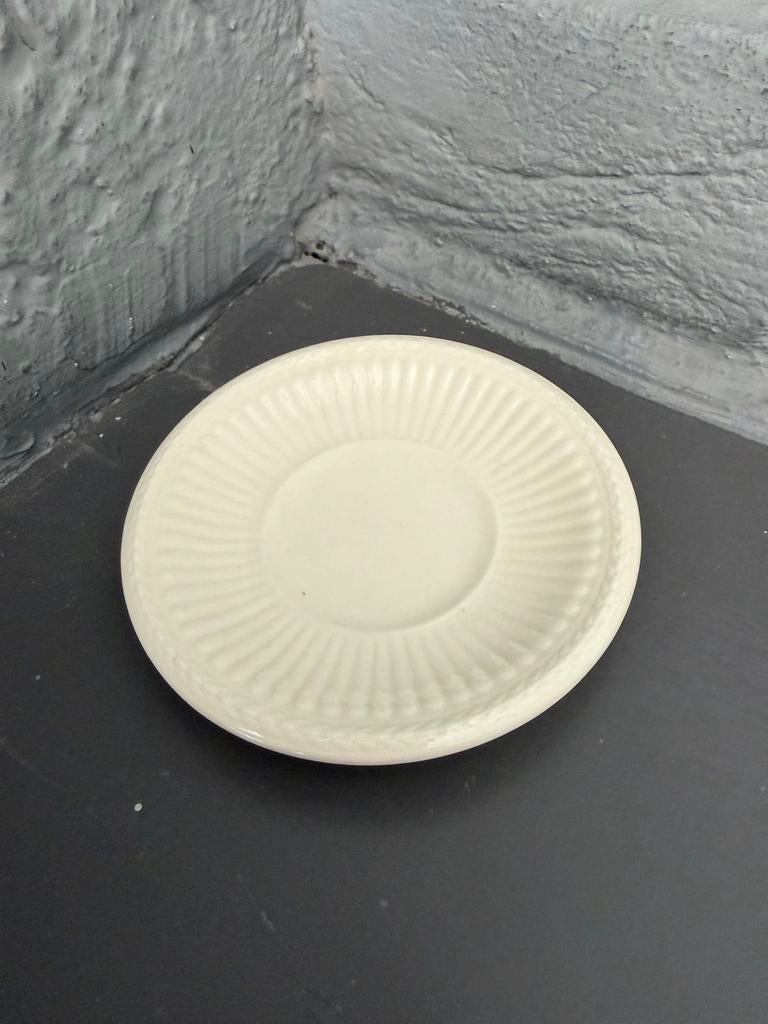 Wedgwood Edme bonbonschaaltje - 8cm, Keramiek, Ophalen of Verzenden, Wedgwood, Schaal of Schalen