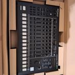 Roland TR8-S Drum Computer incl. standaard, Muziek en Instrumenten, Drumcomputers, Ophalen of Verzenden, Zo goed als nieuw, Roland