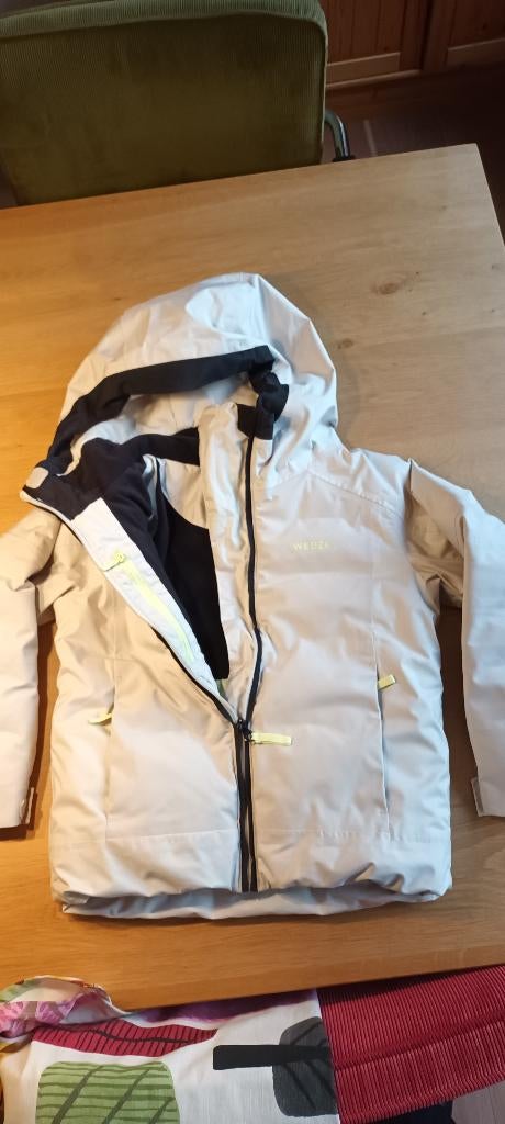 NIEUWE Kinder SKI-JAS Maat 115-124. 'Wedze' van Decathlon., Kinderen en Baby's, Kinderkleding | Maat 116, Jongen of Meisje, Nieuw
