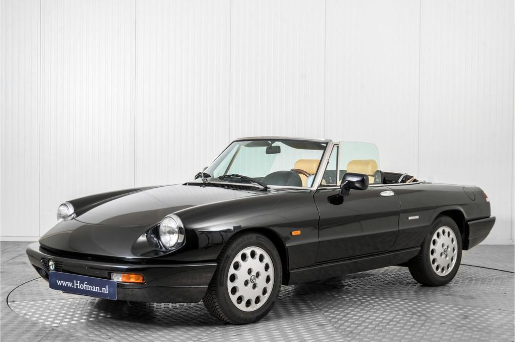 Alfa Romeo Spider 2.0 (bj 1991), Auto's, Alfa Romeo, Bedrijf, Te koop, Spider, Elektrische ramen, Lichtmetalen velgen, Open dak
