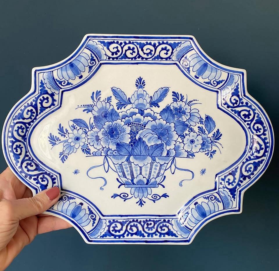 Porceleyne Fles Royal Delft plaquette bloemenmand, Ophalen of Verzenden