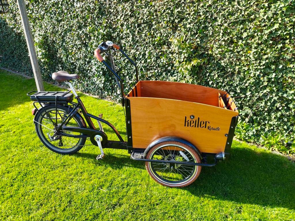 Mooie bakfiets, 4 kinderen of meer, Gebruikt, Elektrisch, Ophalen