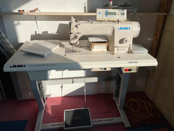 Juki DDL-9000DS naaimachine, Hobby en Vrije tijd, Naaimachines en Toebehoren, Zo goed als nieuw, Naaimachine, Overige merken, Ophalen