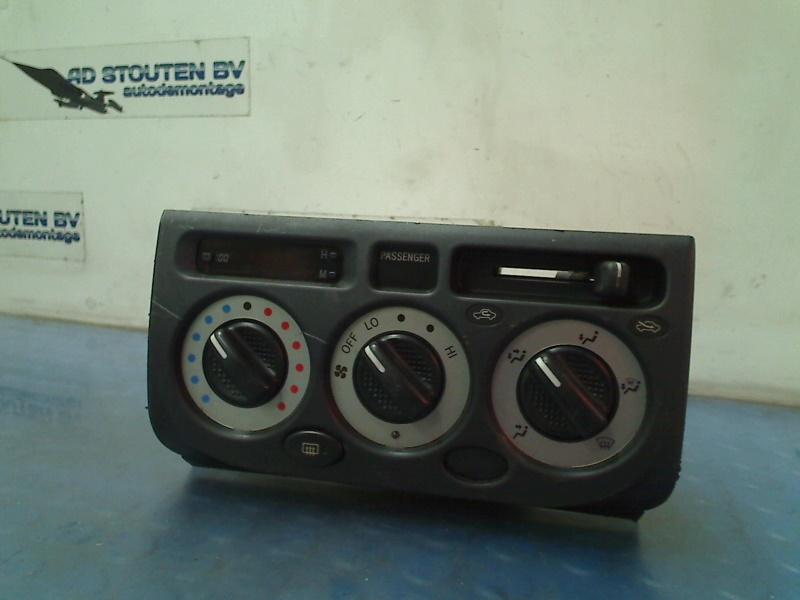 Bedieningspaneel Verwarming Toyota MR2 (ZZW30) 2002, Auto-onderdelen, Gebruikt, Kundenbetreuung@toyota.de, Toyota-Allee 2, Köln 50858, , Duitsland