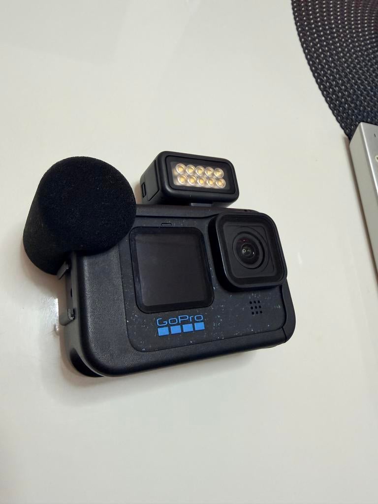 GoPro HERO12 Black Accessory Bundle, Ophalen of Verzenden, Zo goed als nieuw, GoPro