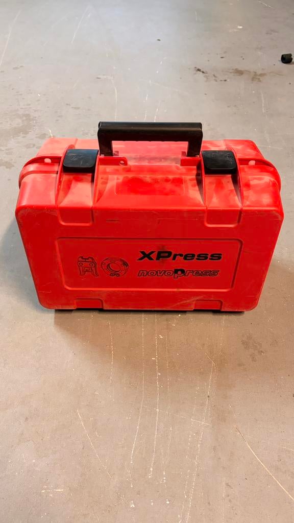 X press novo press pers bekken, Ophalen, Gebruikt