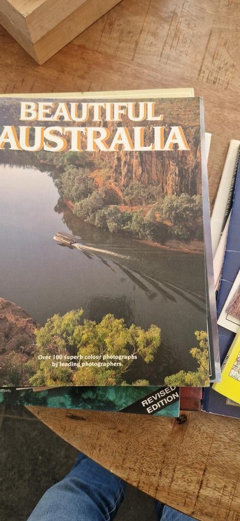 Engelse boeken over Nieuw Zeeland en Australië, Boeken, Atlassen en Landkaarten, Landkaart, 1800 tot 2000, Wereld, Ophalen