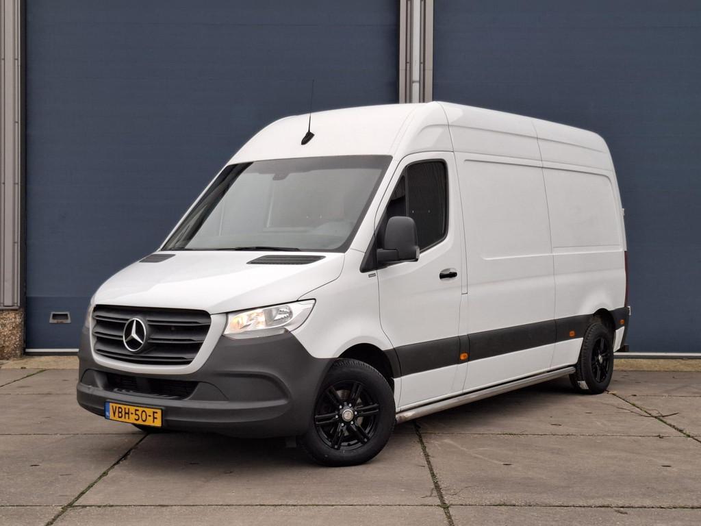 Mercedes-Benz Sprinter 211 2.2 CDI L2H2 AUTOMAAT / TREKHAAK, Stof, Gebruikt, Euro 6, 2000 kg