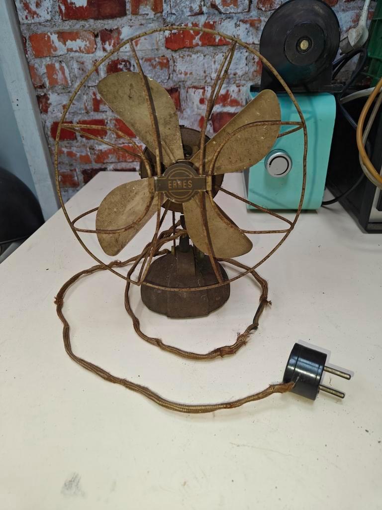 Vintage erres tafel ventilator, Witgoed en Apparatuur, Ventilatoren, Ophalen of Verzenden, M, Tafelventilator, N