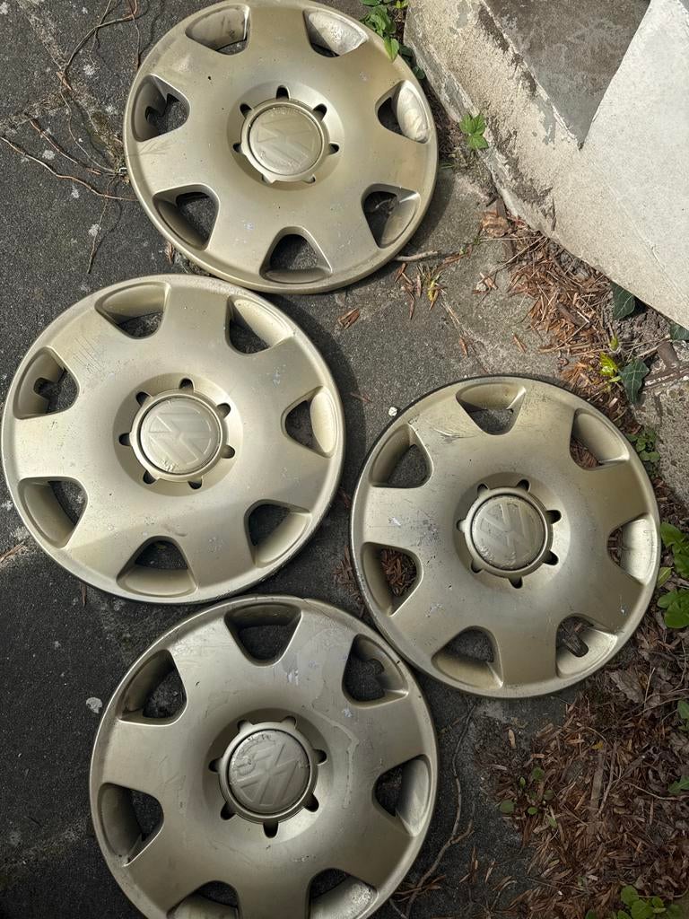 Set van 4 gebruikte wieldoppen, Auto diversen, Wieldoppen, Ophalen, Gebruikt