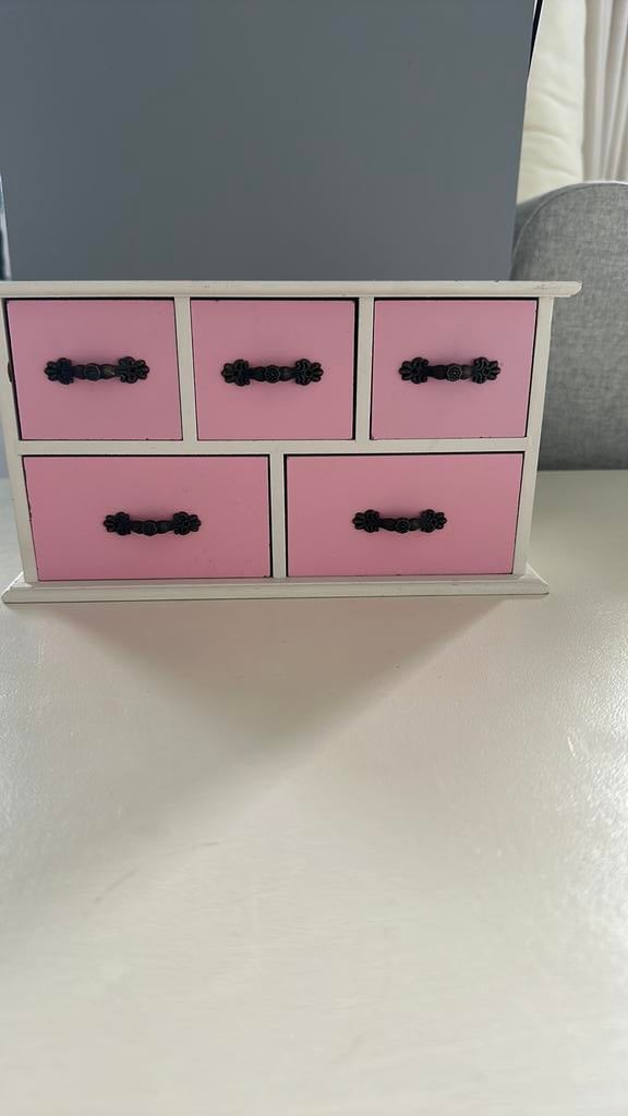 Poppen kleerkastje, Huis en Inrichting, Kasten | Ladekasten, Gebruikt, Minder dan 100 cm, 25 tot 50 cm, 50 tot 100 cm