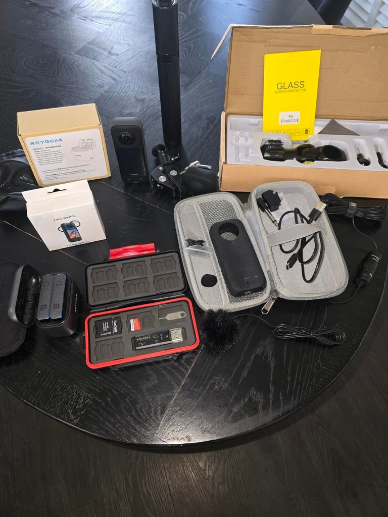 Insta360 compleet met accessoires, Audio, Tv en Foto, Actiecamera's, Ophalen of Verzenden