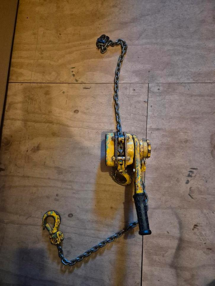 Kettingtakel 750kg - Handmatig, Doe-het-zelf en Verbouw, Lieren en Takels, Gebruikt, Handmatig, Ophalen