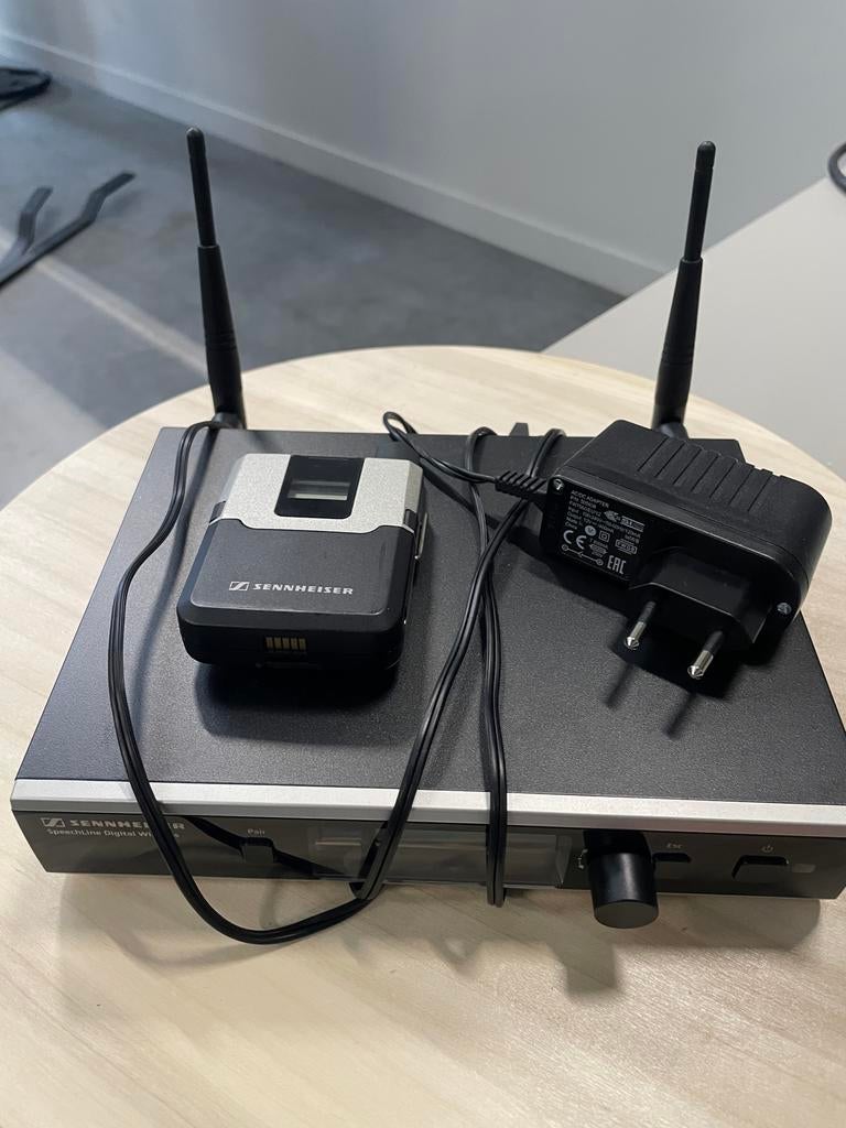 Sennheiser SpeechLine Digital Wireless set, Muziek en Instrumenten, Microfoons, Ophalen of Verzenden, Gebruikt, Overige typen