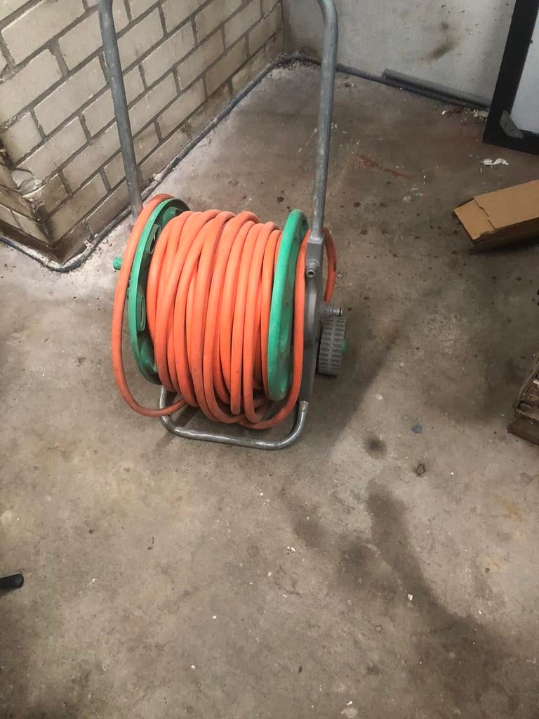 Water slang op haspel, Ophalen of Verzenden, Zo goed als nieuw, Tuinslang