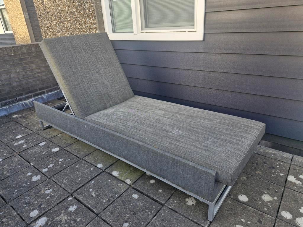 Verstelbare ligstoel met kussen - Grijs, Ophalen, Gebruikt, Aluminium, Verstelbaar