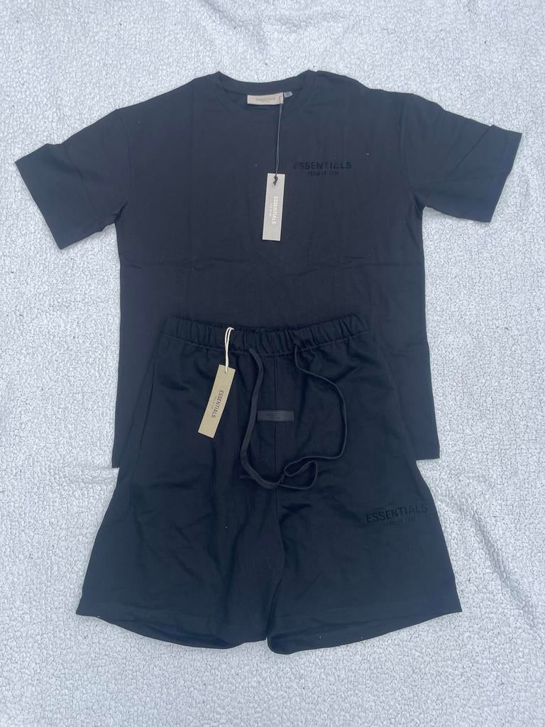 Essentials Fear of God T-shirt en korte broek set - Maat S, Ophalen of Verzenden, Nieuw, Maat 46 (S) of kleiner, Zwart