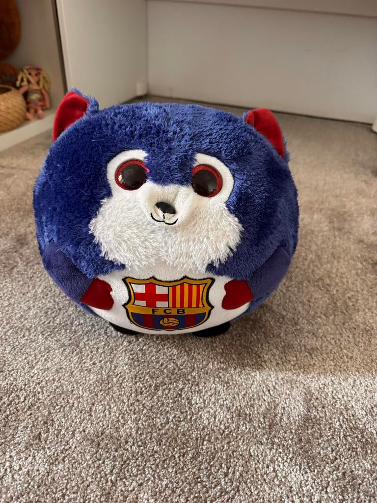 Ty knuffel FC Barcelona bal - Zo goed als nieuw, Kinderen en Baby's, Speelgoed | Knuffels en Pluche, Overige karakters, Overige typen
