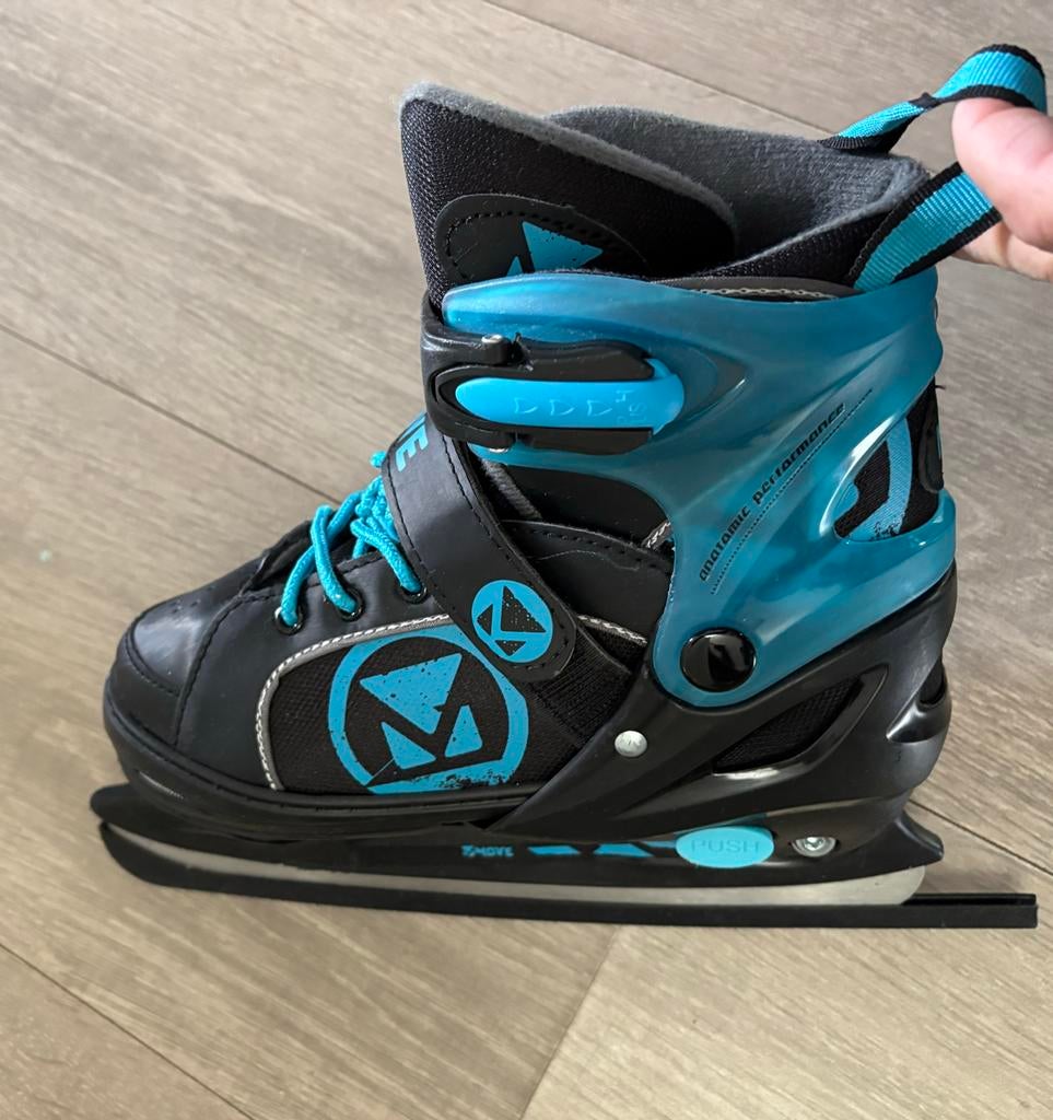 Verstelbare schaatsen maat 34-37, Ophalen of Verzenden, Gebruikt, Overige typen, Overige merken
