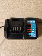 Makita DC18WA Acculader nieuwstaat, Doe-het-zelf en Verbouw, Gereedschap | Machine-onderdelen en Toebehoren, Ophalen, Zo goed als nieuw