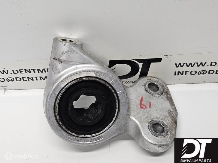 Draagarmrubber rechtsvoor BMW E46 M3 31122229624, Auto-onderdelen, Ophanging en Onderstel, BMW, Gebruikt, Ophalen of Verzenden