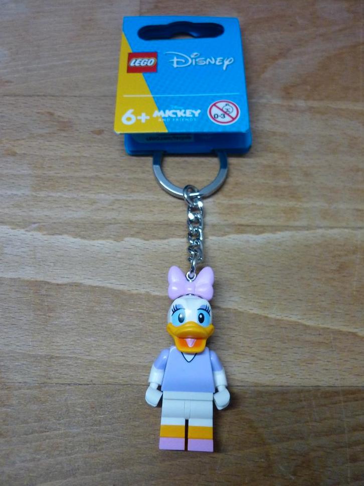 Lego 854112 Katrien Duck sleutelhanger Disney. Nieuw!!, Kinderen en Baby's, Speelgoed | Duplo en Lego, Nieuw, Lego, Complete set