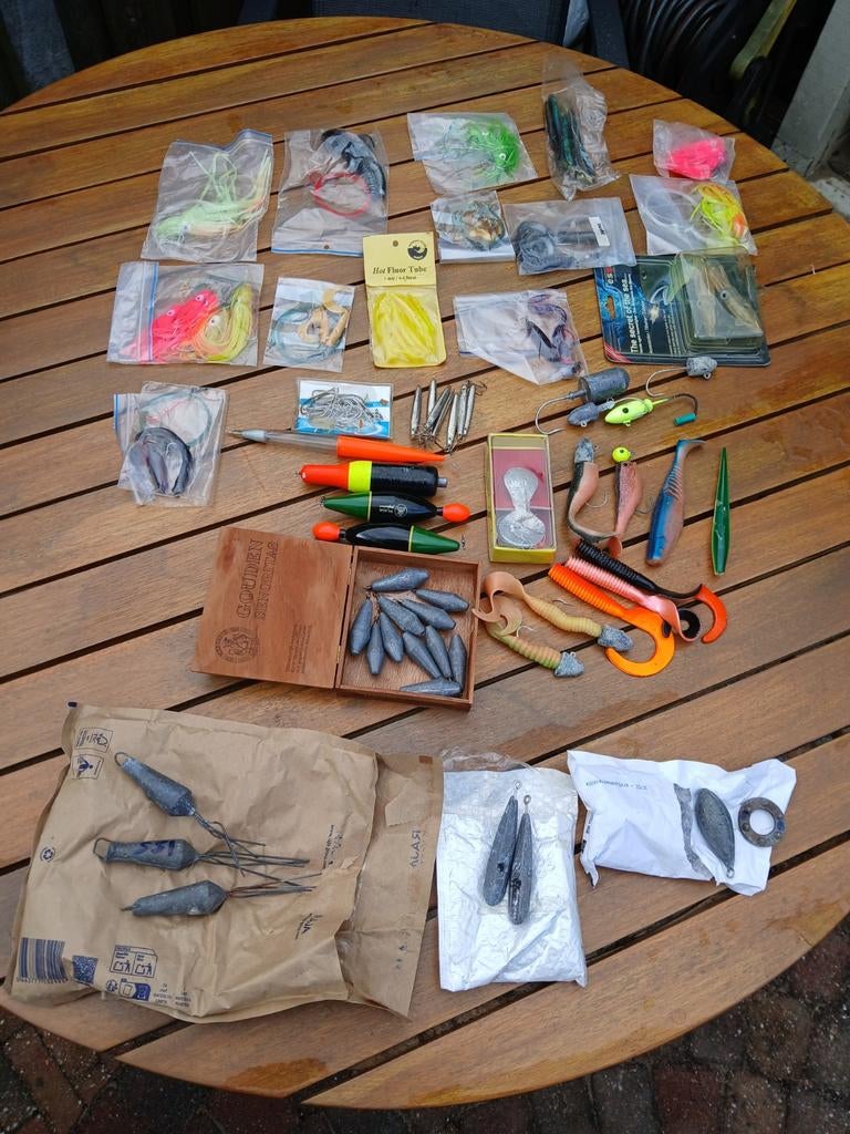 Zeevissen Kunstaas Zeelood Zeehaken veel accecoires, Ophalen of Verzenden, Overige typen