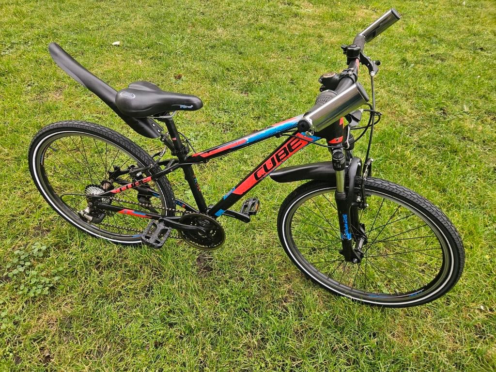 Cube en puky meisjes fietsen prijs is per stuk, Fietsen en Brommers, Fietsen | Meisjes, Zo goed als nieuw, 24 inch, Ophalen of Verzenden