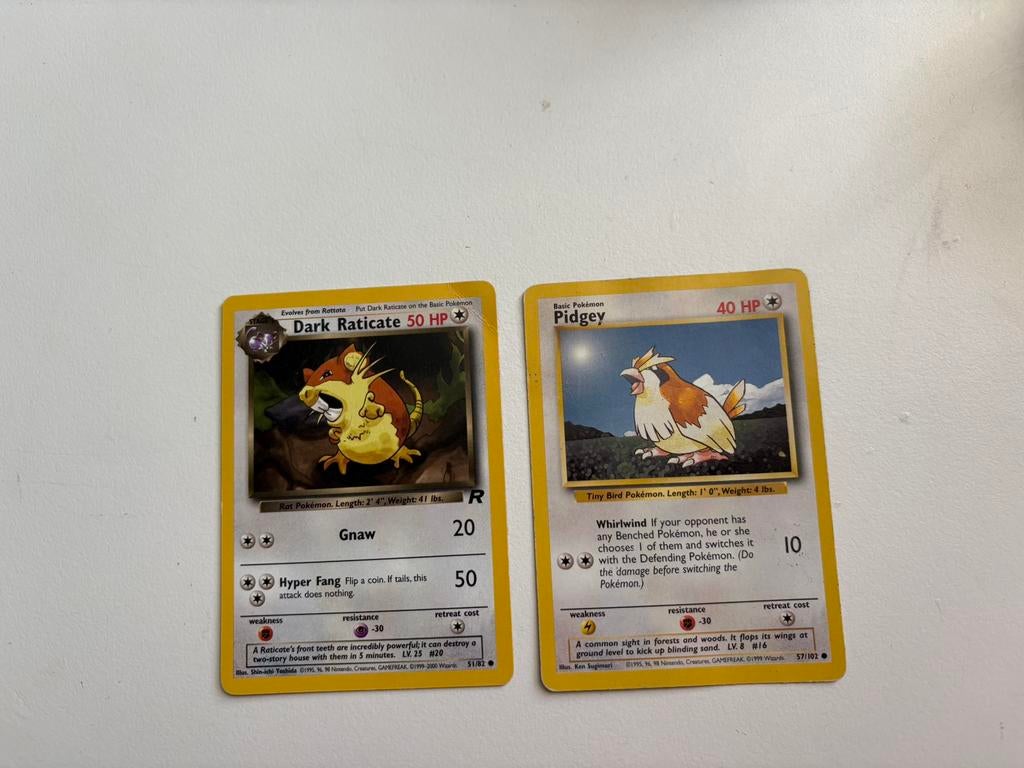 2 engelstalige pokemonkaarten, Ophalen of Verzenden, Zo goed als nieuw, Meerdere kaarten