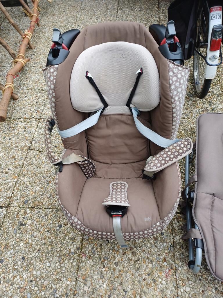 Autostoeltje en wipstoeltje, Kinderen en Baby's, Autostoeltjes, Overige merken, 15 t/m 36 kg, Ophalen of Verzenden, Gebruikt