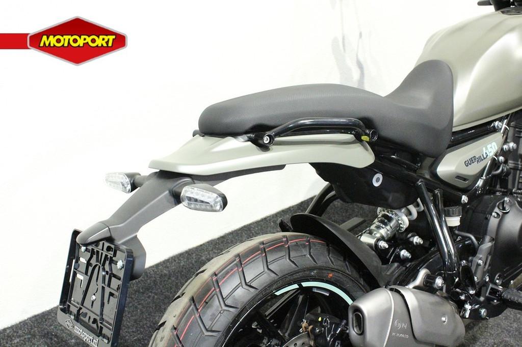 Royal Enfield Guerrilla 450, Chopper, Bedrijf