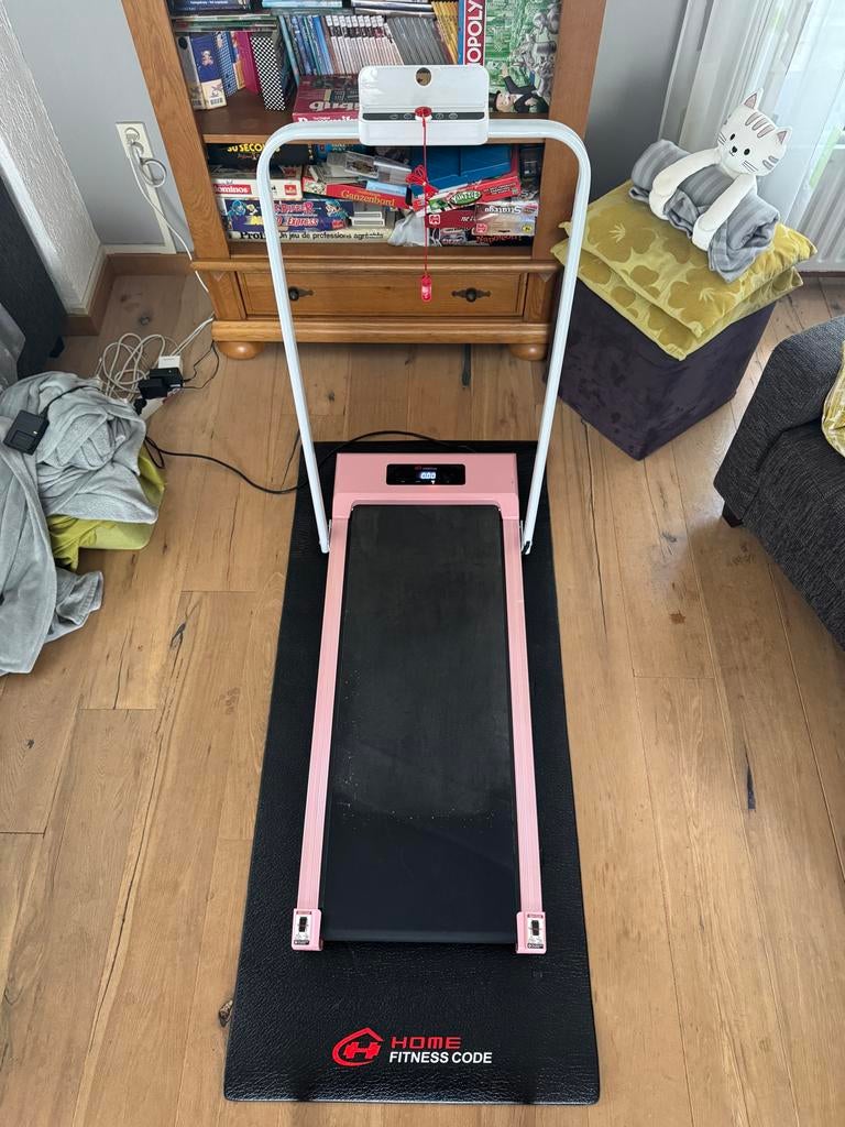 Compacte en Stille Opvouwbare Loopband voor Thuis, Sport en Fitness, Fitnessapparatuur, Ophalen, Gebruikt, Metaal, Loopband