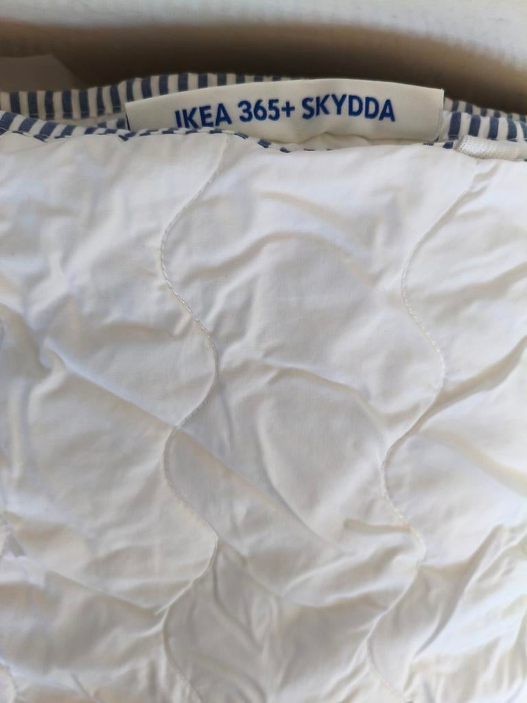 Ikea 365+ SKYDDA matras topper/ beschermer, Huis en Inrichting, Slaapkamer | Matrassen en Bedbodems, Ophalen of Verzenden, Zo goed als nieuw
