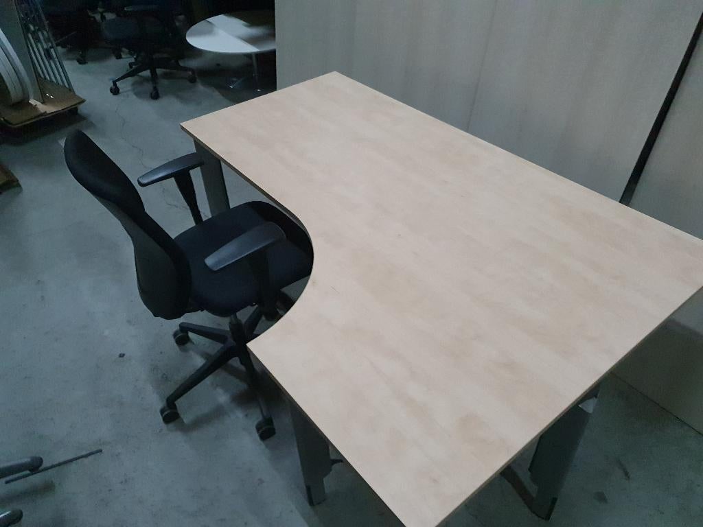 Aspa / Samas hoekbureau met nieuw blad naar keuze ( 25x ), Huis en Inrichting, Bureaus, Postbus, In hoogte verstelbaar, Ophalen of Verzenden