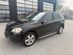 Mercedes-Benz M-Klasse 3.5 Ml350 4MATIC AUT 2006 Zwart, Auto's, Mercedes-Benz, Automaat, Zwart, Origineel Nederlands, Vierwielaandrijving