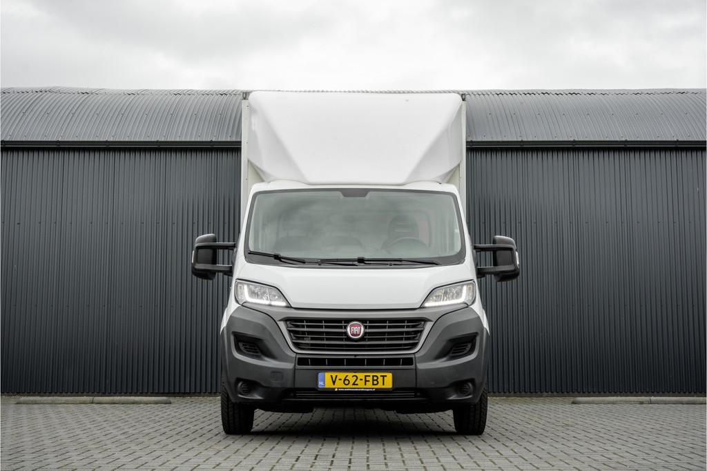 Fiat Ducato *2.3 MultiJet | Bakwagen met Laadklep | Euro 6 |, Auto's, Bestelauto's, Voorwielaandrijving, Stof, Gebruikt, Wit