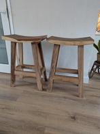 Twee houten barkrukken, Huis en Inrichting, Barkrukken, Ophalen, Gebruikt, 60 tot 90 cm, Hout