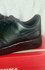 Nike Air Force 1 Black (43), Kleding | Heren, Schoenen, Zwart, Ophalen of Verzenden, Sneakers of Gympen, Zo goed als nieuw