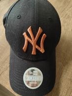 New Era NY Yankees pet - Zwart met koperen logo, Kleding | Dames, Hoeden en Petten, Verzenden, Nieuw, One size fits all, Pet